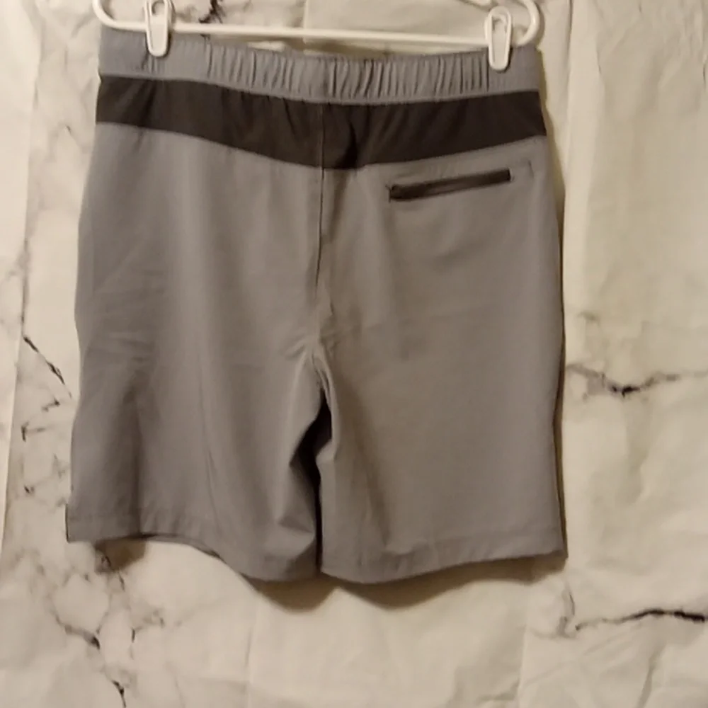 Speedo gray swim trunks 🩵🩵🩵🩵